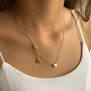 little heart neclace <3